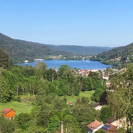 F3 Superbe Vue Lac, Grand Balcon, Ambiance Nature *